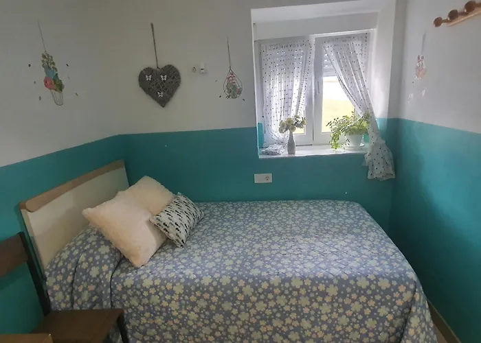 Casa Playa Valdenoja Homestay *